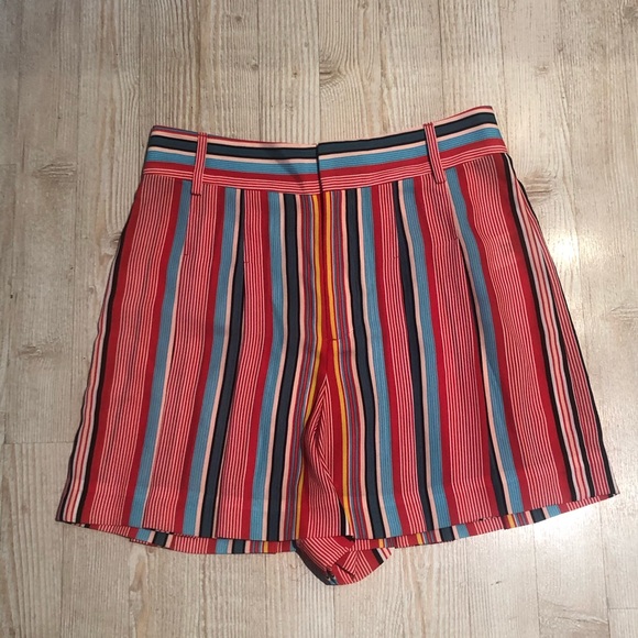 Alice + Olivia High Waist Flutter Stripe Shorts - Picture 2 of 6